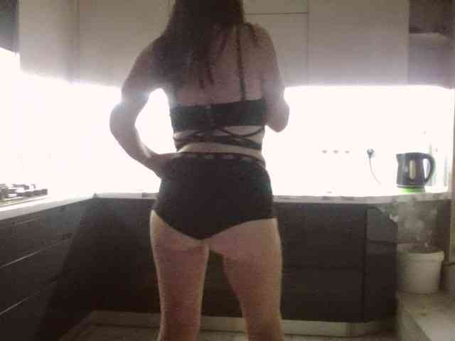 Tanya8 webcam