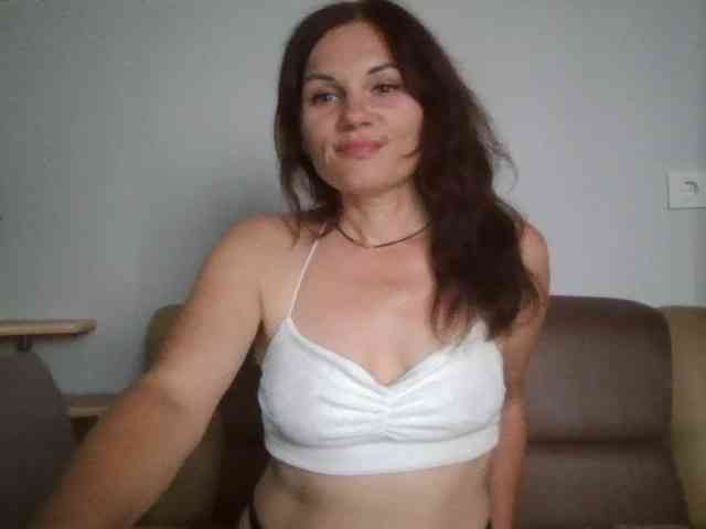 Tanya8 webcam