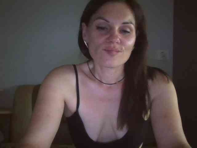 Tanya8 webcam