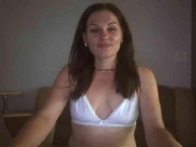 Tanya8 webcam