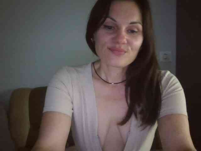 Tanya8 webcam