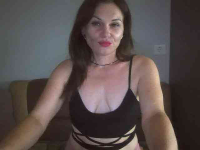 Tanya8 webcam