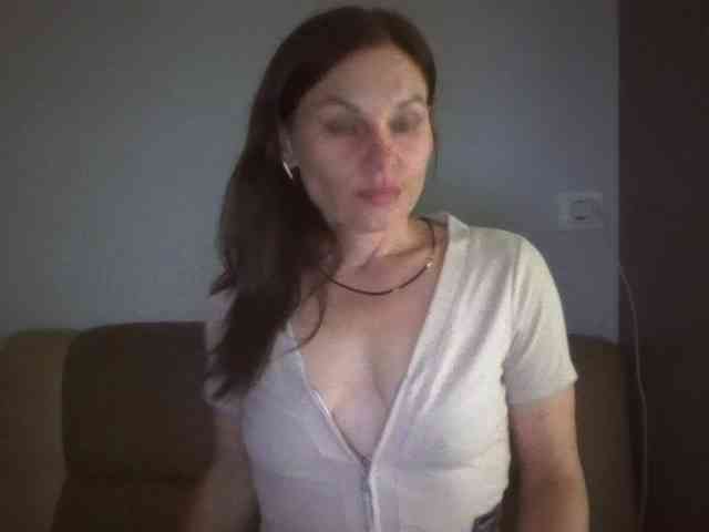 Tanya8 webcam