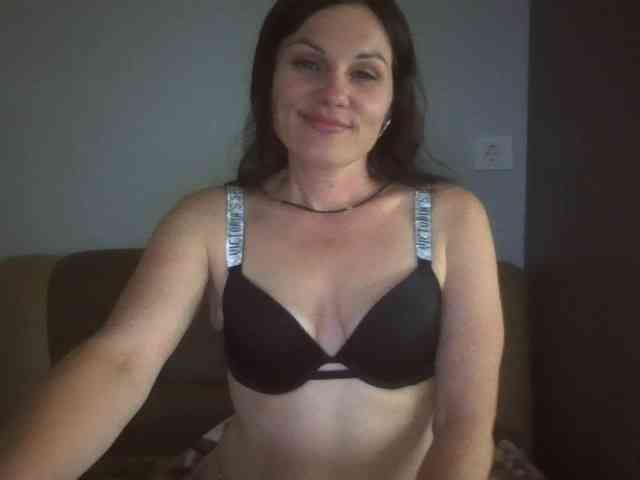 Tanya8 webcam