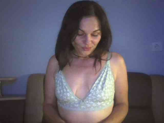 Tanya8 webcam