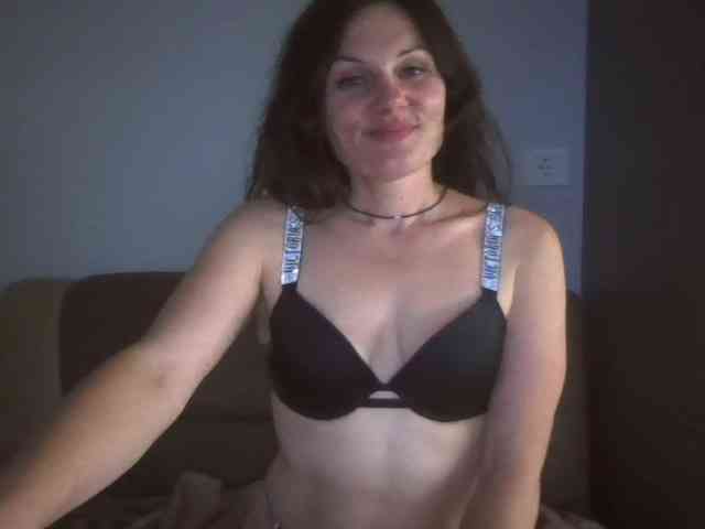 Tanya8 webcam