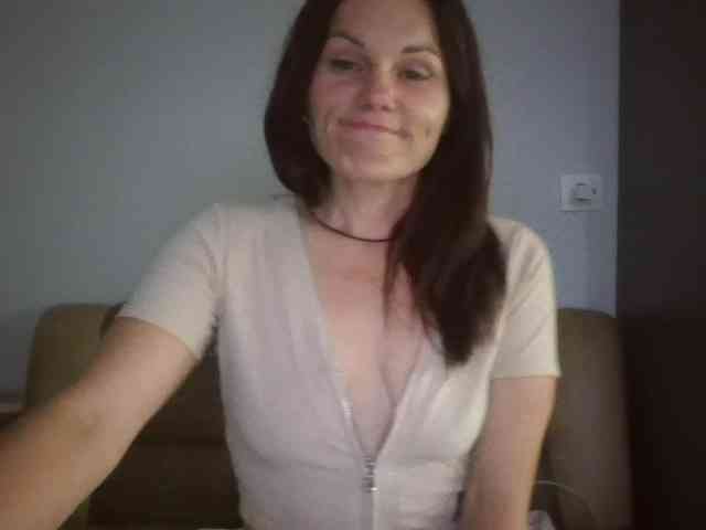 Tanya8 webcam