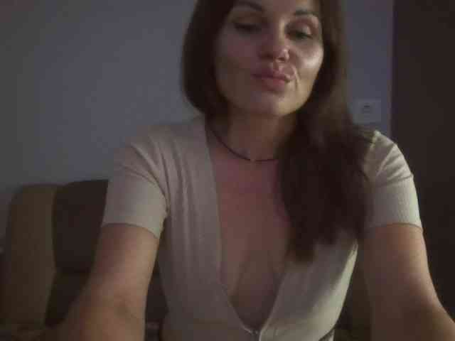 Tanya8 webcam