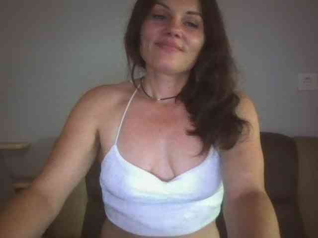 Tanya8 webcam