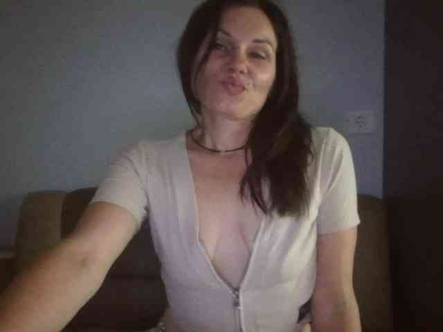 Tanya8 webcam