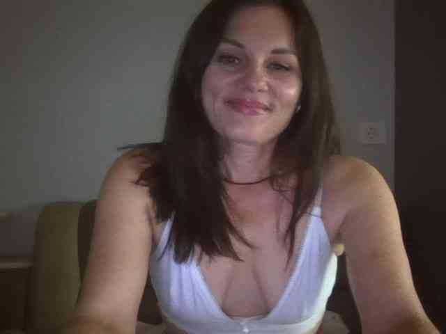 Tanya8 webcam