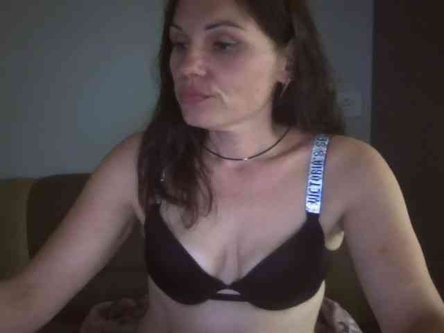 Tanya8 webcam