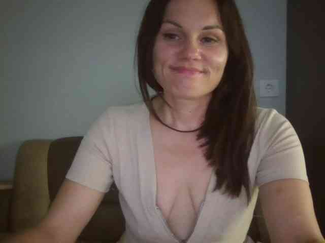 Tanya8 webcam