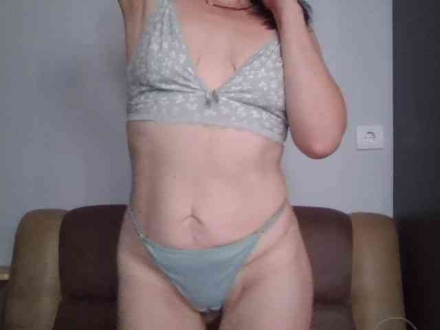 Tanya8 webcam