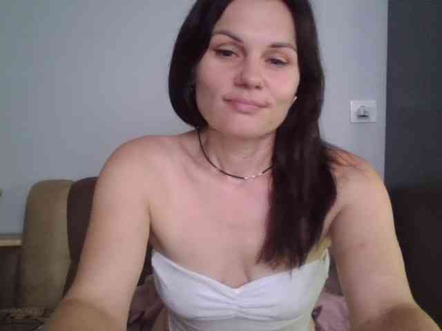 Tanya8 webcam