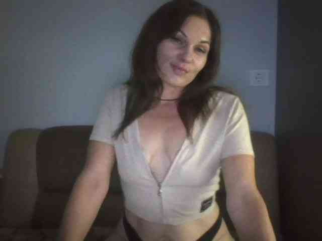 Tanya8 webcam