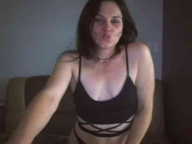 Tanya8 webcam