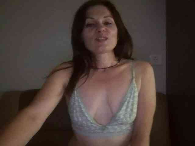 Tanya8 webcam