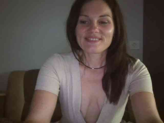 Tanya8 webcam