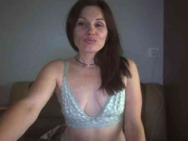 Tanya8 webcam