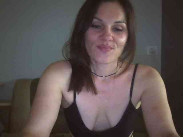 Tanya8 webcam