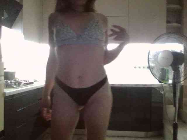 Tanya8 webcam