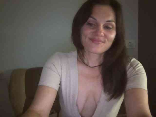 Tanya8 webcam
