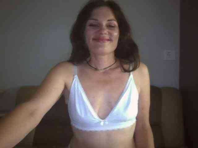Tanya8 webcam