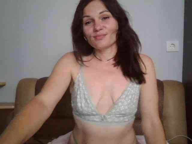 Tanya8 webcam
