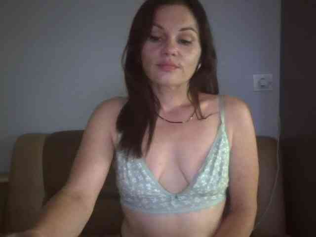 Tanya8 webcam