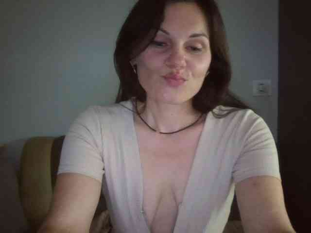 Tanya8 webcam