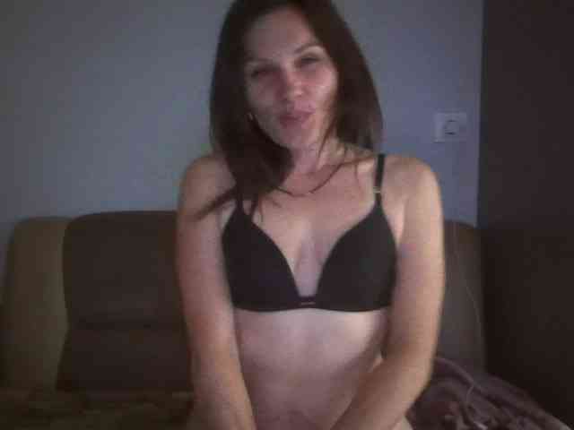 Tanya8 webcam