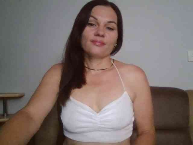 Tanya8 webcam