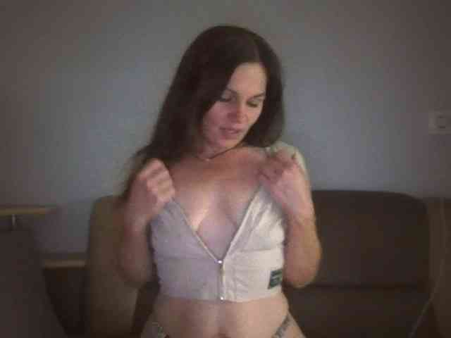 Tanya8 webcam