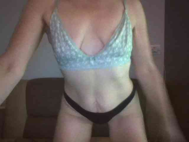 Tanya8 webcam