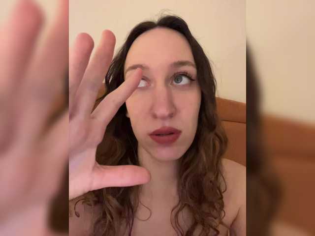 Chikipikin's BongaCams show and profile