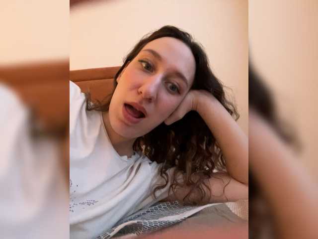 Chikipikin's BongaCams show and profile