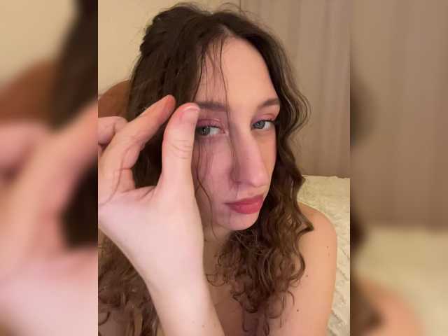 Chikipikin's BongaCams show and profile