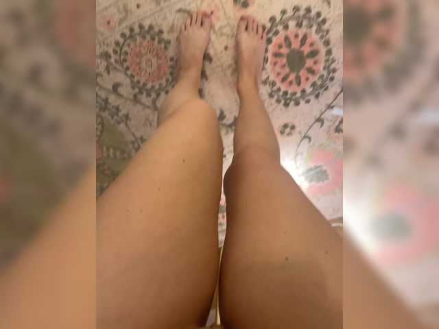 Chikipikin's BongaCams show and profile