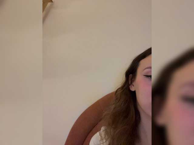 Chikipikin's BongaCams show and profile