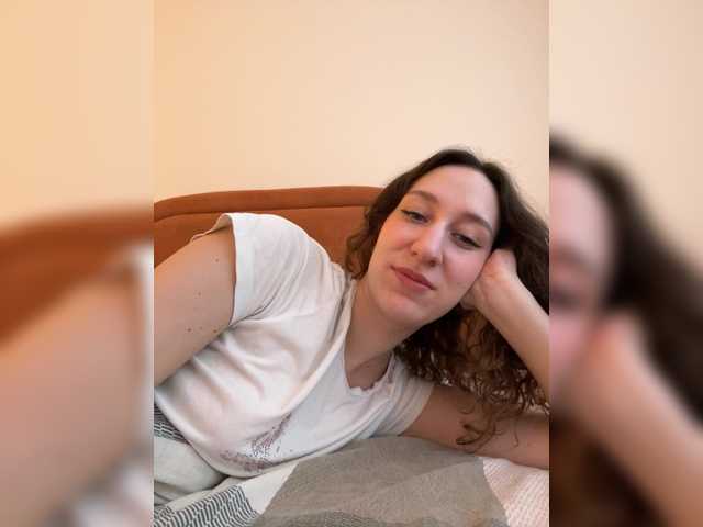 Chikipikin's BongaCams show and profile