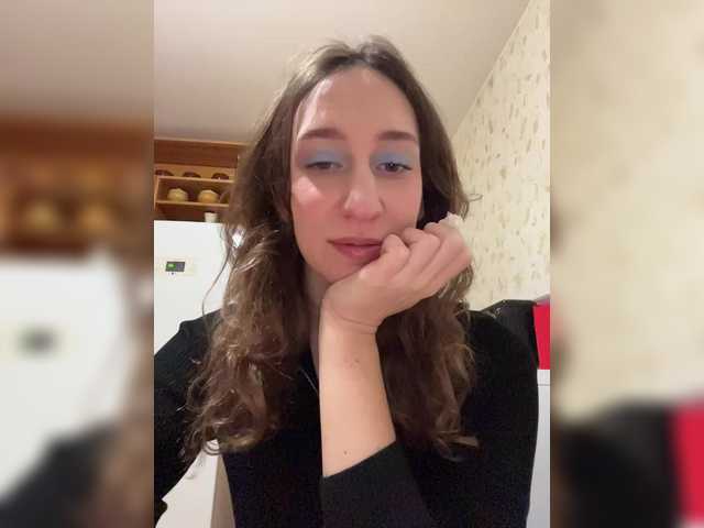 Chikipikin's BongaCams show and profile