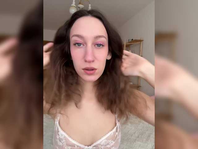 Chikipikin's BongaCams show and profile