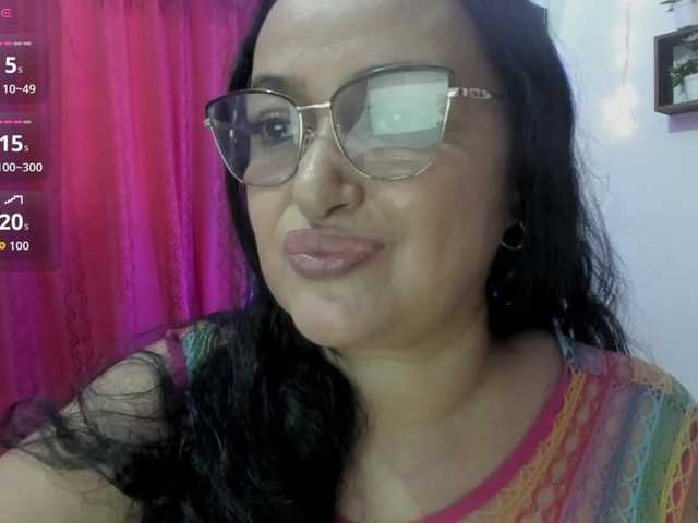 Gianahomi webcam bongacams model stream image