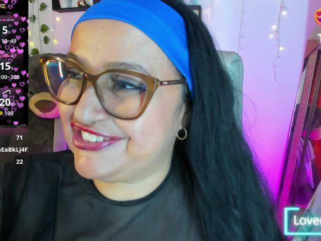 Gianahomi's BongaCams show and profile