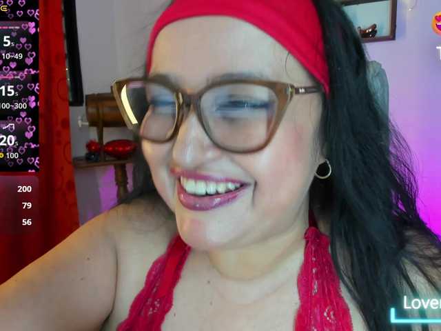 Gianahomi's BongaCams show and profile