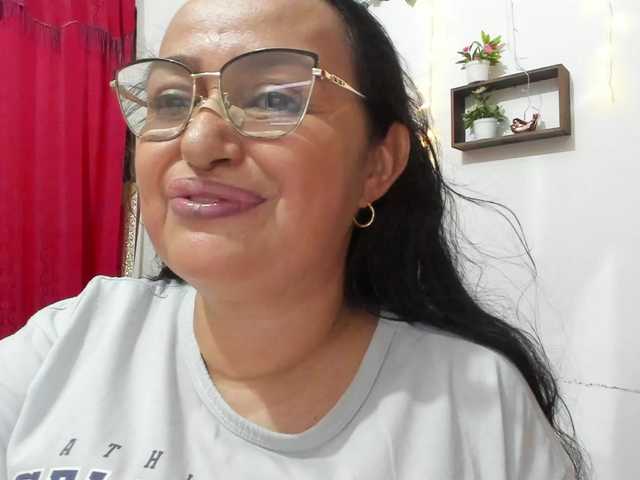 Gianahomi webcam bongacams model stream image