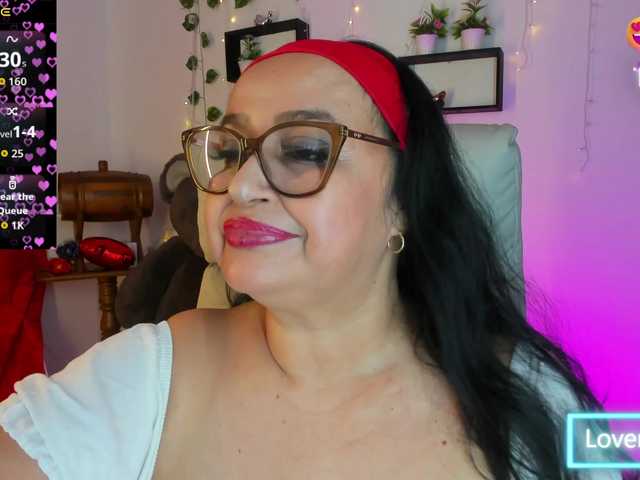 Gianahomi's BongaCams show and profile