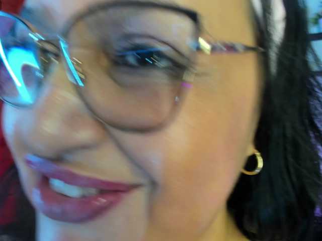 Gianahomi's BongaCams show and profile