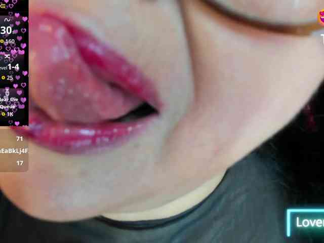 Gianahomi Live Webcam on BongaCams